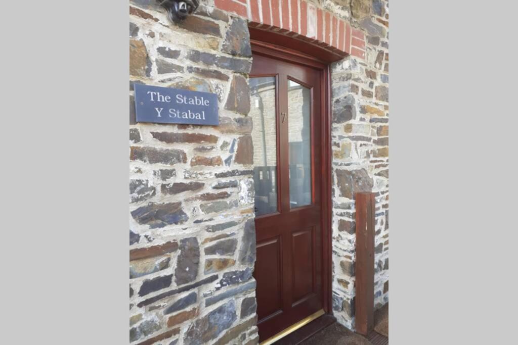 The Stable Villa Aberystwyth Buitenkant foto